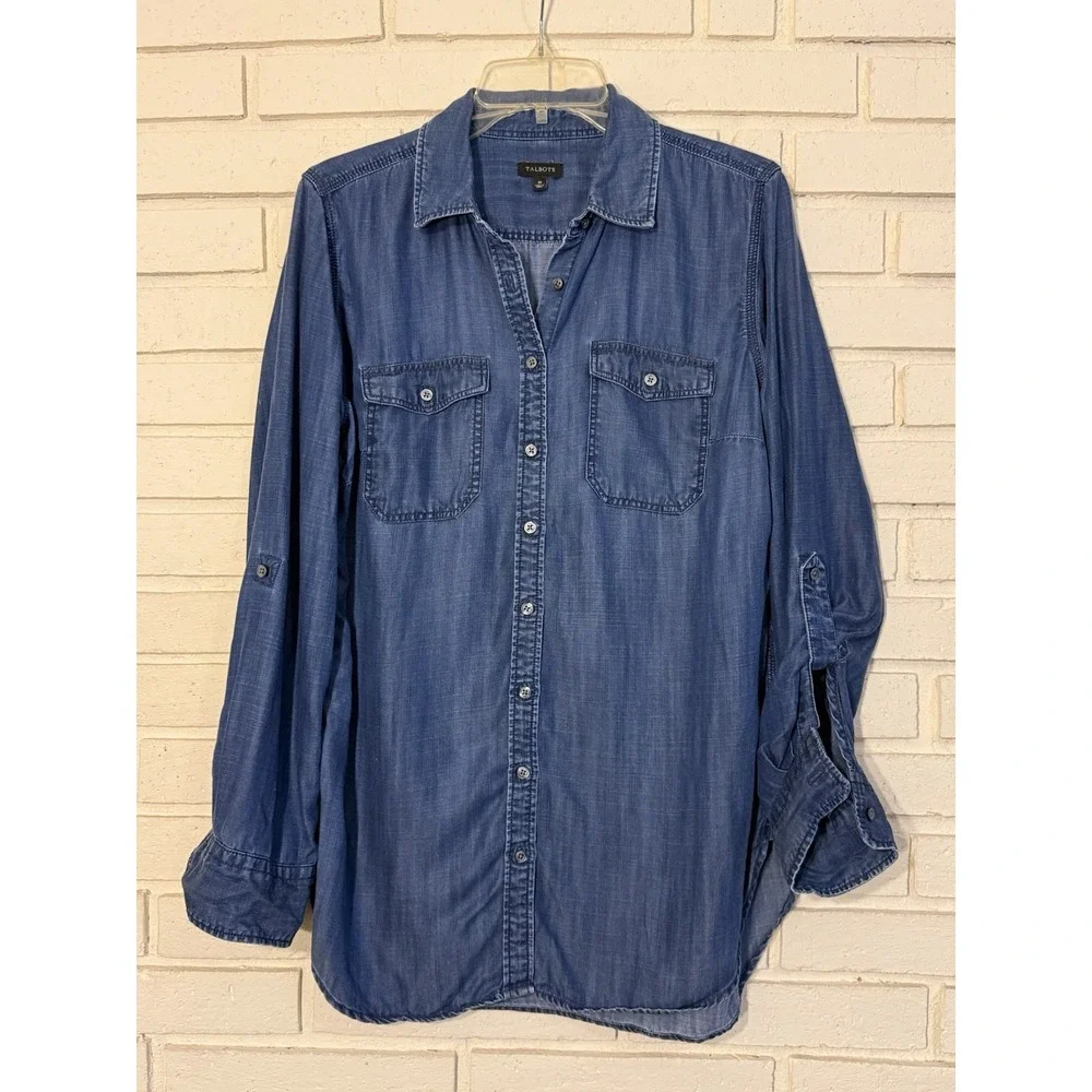 Talbots Soft Denim Button Up Shirt  Women's Roll Up Tab Classic Causal Sz Medium